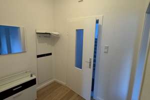 Helle-2-Zimmer-Wohnung-möbliert & sofort bezugsfrei – Johannes Straße 79, 41061 Hardterbroich-Pesch, Mönchengladbach – Vorschaubild 2