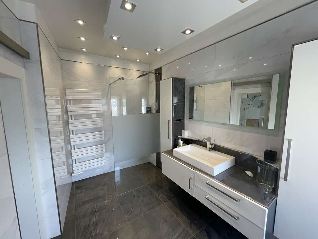 Immobilie in Langen - Charmantes 2-Fam-Fachwerkhaus mit weiteren Bebauungsmöglichkeiten in Langen - Bild 3