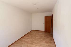 Attraktive 3-Zimmer-Wohnung mit Charme in Saarbrücken – Paul Lincke Straße 18, 66111 Malstatt, Saarbrücken – Vorschaubild 4