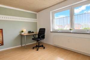 Wohnen mit Hauscharakter – großzügige 5-Zimmer-Wohnung mit Wohnküche, Veranda, Balkon und Garage – Die vollständige Adresse der Immobilie erhältst du vom Anbieter., 88451 Dettingen an der Iller – Vorschaubild 12