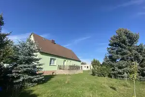 Arzberg * ruhig gelegenes EFH mit großem Grundstück* offene Küche* 4 Zimmer* Kaminanschluß vorhanden – Nordsachsen (Kreis) – Vorschaubild 2
