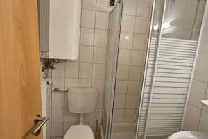 schöne und sanierte 1-Zimmerwohnung im 2.OG mit EBK – Hochweg 49, 93049 Regensburg – Vorschaubild 8