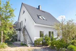 Energieeffizientes Zuhause mit Weitblick – Die vollständige Adresse der Immobilie erhältst du vom Anbieter., 21465 Reinbek – Vorschaubild 3