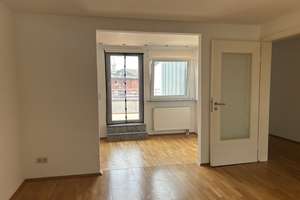 MÜLLER - Über den Dächern von Aachen: 3 Zimmer, Dachterrasse & Top-Lage Mozartstraße – Mozartstraße 22, 52064 Marschiertor, Aachen – Vorschaubild 4