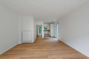 Großzügiges Reiheneckhaus mit Garten und Einbauküche! – 12619 Hellersdorf, Berlin – Vorschaubild 4