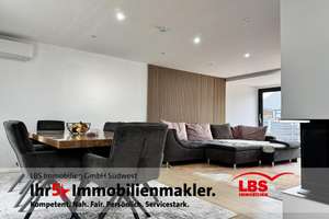 Einzigartiges Wohnerlebnis: Exklusives Einfamilienhaus in Toplage von Gaggenau! – Die vollständige Adresse der Immobilie erhältst du vom Anbieter., 76571 Gaggenau – Vorschaubild 1
