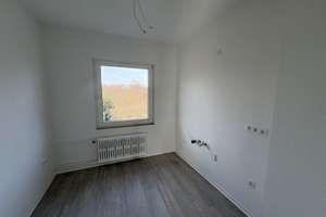 Renovierte 2-Zimmer-Citywohnung mit Balkon – Esternhovede 36, 45141 Stoppenberg, Essen – Vorschaubild 5