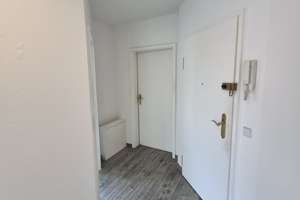 Wohnen mit Charakter: 2-Zimmer-Wohnung in Berlin-Marzahn – Heliosstraße 23, 12685 Marzahn, Berlin – Vorschaubild 8