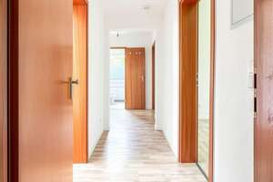 Helle 3-Zimmerwohnung zu vermieten! – Nüller Straße 38, 42115 Uellendahl-Katernberg, Wuppertal – Vorschaubild 3