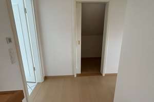 Hochwertige 3-Zimmer-Maisonette mit Loggia, Schwedenofen & Einbauküche in Toplage Ingolstadts – Ludwigstr. 14, 85049 Mitte, Ingolstadt – Vorschaubild 6