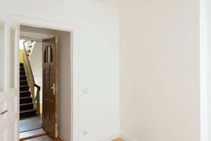 Bezugsfreie, sanierte 2-Zimmer-Altbauwohnung in gefragter Kreuzberger Lage – Freiligrathstraße 11, 10967 Kreuzberg, Berlin – Vorschaubild 13