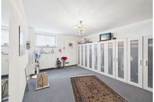 Property thumbnail 19