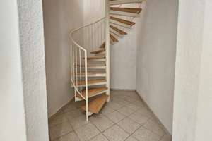 Maisonette Wohnung mit Balkon -bester Deal!/Maisonette apartment with a balcony—a great deal! – 8064 Oberplanitz, Zwickau – Vorschaubild 3
