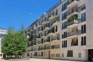 Luxuriöse, sehr ruhige  4-Zimmer-Wohnung in den Nymphenburger Höfen – 147 m² mit zwei Balkonen – Nymphenburger Straße 6d, 80335 St. Benno, München – Vorschaubild 2