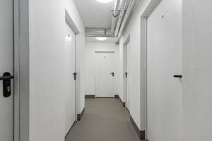 Neuwertiges Wohninvestment mit Balkon in ruhiger und grüner Lage von Norderstedt ohne Provision – Schillerstraße 14, 22848 Norderstedt – Vorschaubild 11