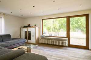 schickes Zweifamilienhaus mit Pool, Garten, Garage uvm. auf der Suche nach einer neuen Familie! – Rems-Murr-Kreis – Vorschaubild 9
