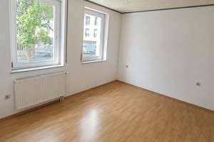 4-Zimmer-Wohnung in Heilbronn, zentrumsnah – ab sofort verfügbar – Rosenbergstraße 19, 74072 Heilbronn, Heilbronn – Vorschaubild 4