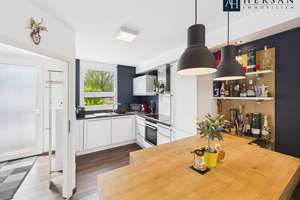 Stilvoll eingerichtetes Einfamilienhaus mit hochwertiger Küche und gepflegtem Garten! – Die vollständige Adresse der Immobilie erhältst du vom Anbieter., 52146 Würselen – Vorschaubild 3