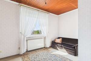 Imposante Immobilie mit 2 getrennten Wohneinheiten, einer Doppelgarage und einem traumhaften Garten! – Die vollständige Adresse der Immobilie erhältst du vom Anbieter., 42859 Bökerhöhe, Remscheid – Vorschaubild 12