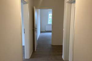 Wo das Leben so spielt - sanierte 2-Zimmer-Wohnung, ab dem 12.06.2026 anmietbar! – Kronsforder Allee 58, 23560 Sankt Jürgen, Lübeck – Vorschaubild 2