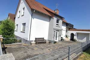 Viel Platz in Reinheim: Großzügiges Haus mit neun Zimmern