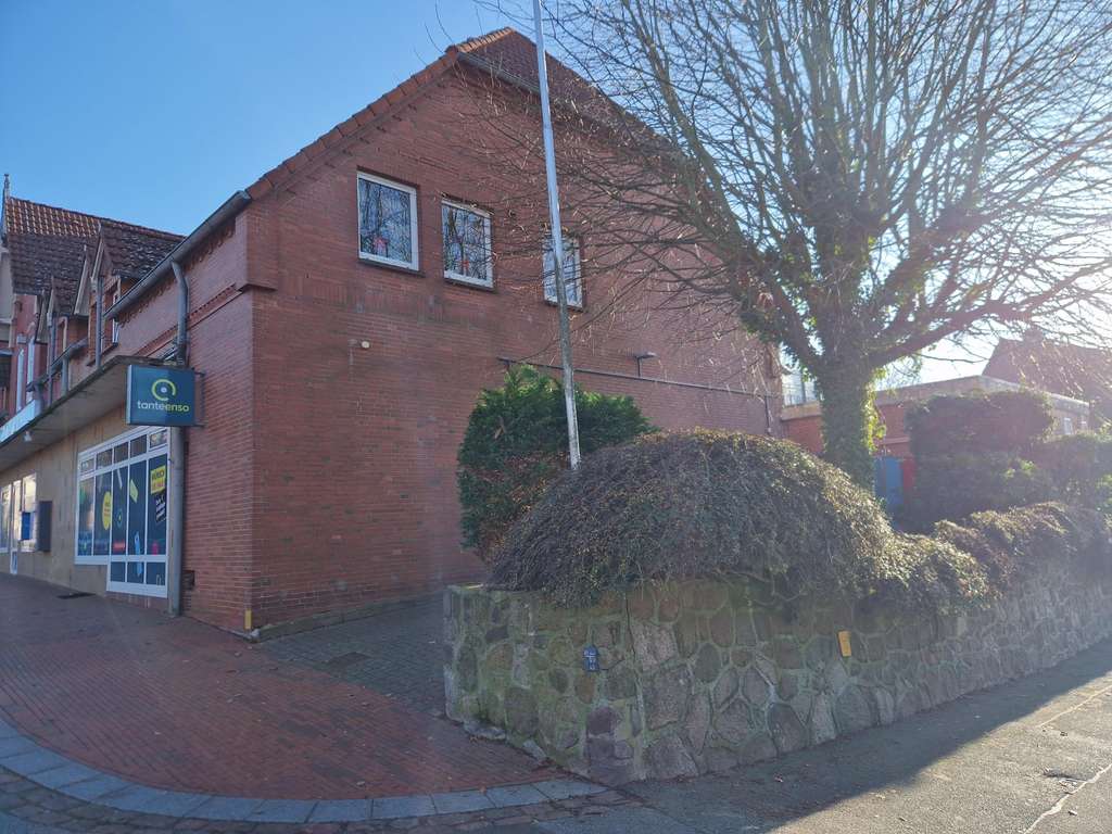 Immobilie in Schwabstedt - Gewerbe und Wohnen: Mieteinnahmen machen Wohntraum möglich - Bild 1