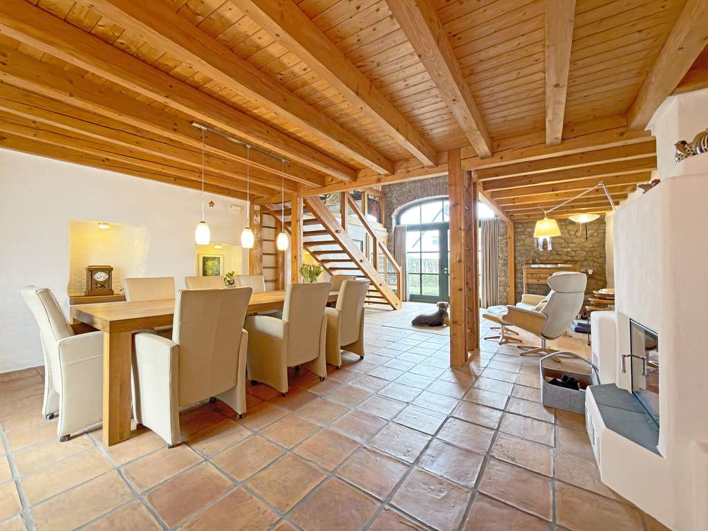Immobilie in Berndorf - Historisches Eifeler-Bauernhaus mit hochwertiger Ausstattung in TOP-Zustand - Bild 1