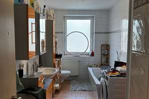 Lichtdurchflutete Erdgeschoss Wohnung | 2 Zimmer, Wohnküche, Balkon, Badewanne | WG-geeignet – Prüssingstraße 17, 7745 Göschwitz, Jena – Vorschaubild 14