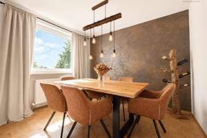 Sanierte 3-Zimmer-Wohnung mit großer Loggia, Aufzug & Duplex-Stellplatz in ruhiger Lage von Erlangen – Die vollständige Adresse der Immobilie erhältst du vom Anbieter., 91056 Heiligenloh, Erlangen – Vorschaubild 2