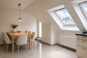 Exklusive 3-Zimmer-Dachgeschosswohnung mit Weitblick in Süd-Ausrichtung – Die vollständige Adresse der Immobilie erhältst du vom Anbieter., 42115 Elberfeld West, Wuppertal – Vorschaubild 3