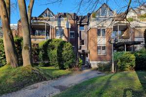 GEPFLEGTE, SANIERTE 4-ZIMMER-WOHNUNG IN KÖLN-JUNKERSDORF