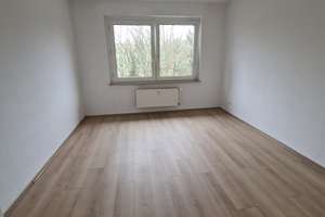 Schön und gemütlich! Renovierte 3,5 Raum Wohnung in ruhiger Lage!!! Balkon!! – Saarbrücker Straße 26, 45884 Rotthausen, Gelsenkirchen – Vorschaubild 1