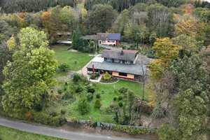 Verwirklichen Sie hier Ihre Träume! Forsthaus mit vielen Extras auf ca 10.000m² großen Grundstück. – Altenkirchen (Westerwald) (Kreis) – Vorschaubild 2