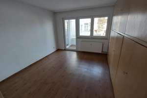 Traum-Wohnen mit 2 Balkons,hell,renoviert,Bad & Böden neu,perfekte Lage,schöne Ausblicke,EBK,top! – Senefelder Strasse 88, 70176 Rosenberg, Stuttgart – Vorschaubild 13