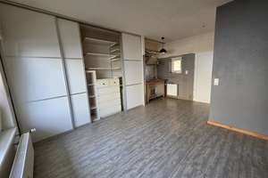 Freie 1 ZKB mit Balkon, Einbauschrank & Küche in Wiesbaden provisionsfrei zu verkaufen – Die vollständige Adresse der Immobilie erhältst du vom Anbieter., 65197 Dotzheim, Wiesbaden – Vorschaubild 1
