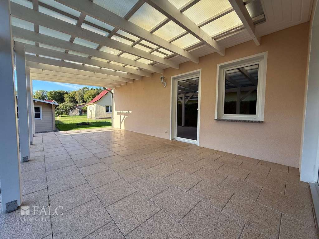 Immobilie in Garz/Rügen - Traum-Bungalow auf Rügen – Ruhe, Natur und Komfort in Top-Lage! - Bild 2