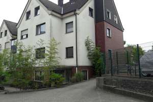 Schöne 2-Zimmer-Wohnung, 70 m², 1. OG rechts, Bochum-Wiemelhausen – Brenschederstr. 60a, 44799 Wiemelhausen, Bochum – Vorschaubild 2