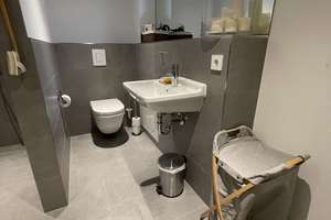 EFH in Zehlendorf, 6 Zimmer, Pool, Sauna, Provisionsfrei, sofort verfügbar – 14167 Zehlendorf, Berlin – Vorschaubild 39