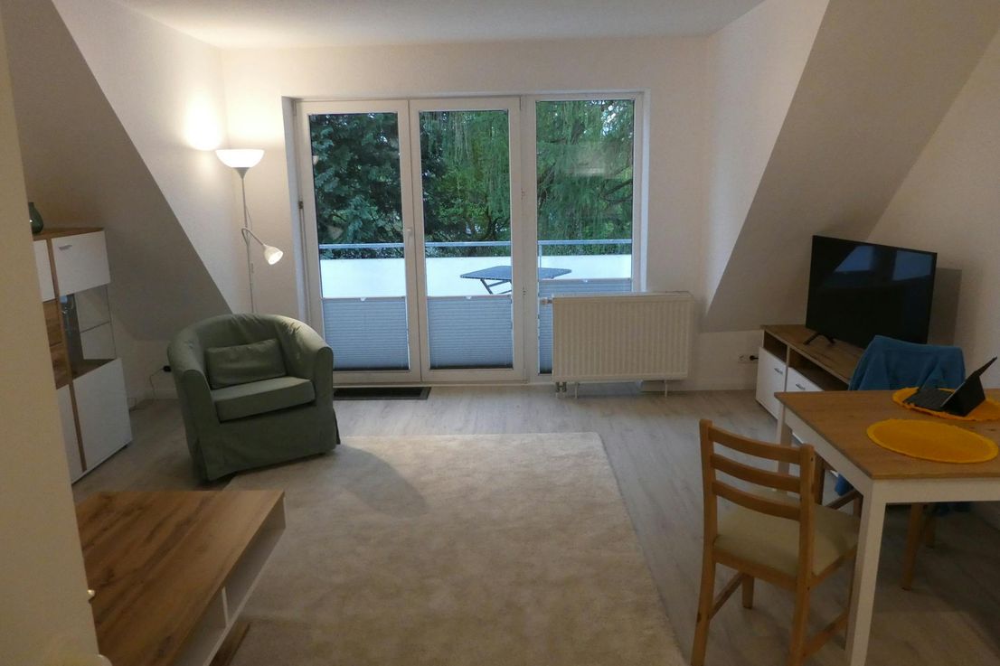 c3313136-7ded-4493-a4a0-53e2ee