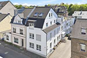 Mit 3D und ROOMTOUR: Moderne Maisonettewohnung mit großer Dachterrasse – für den Landeanflug Ihrer F – Die vollständige Adresse der Immobilie erhältst du vom Anbieter., 51109 Merheim, Köln – Vorschaubild 3