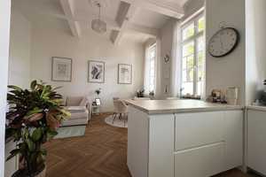 Helle 2-Zimmer-Altbauwohnung mit Terrasse in Krefeld – Westparkstraße 65, 47803 Krefeld – Vorschaubild 3