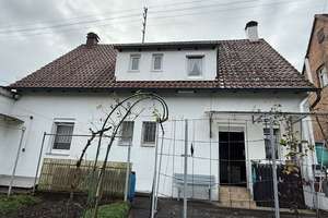 Zwei-Generationenwohnhaus mit zwei PKW-Garagen – Die vollständige Adresse der Immobilie erhältst du vom Anbieter., 74081 Klingenberg, Heilbronn – Vorschaubild 4