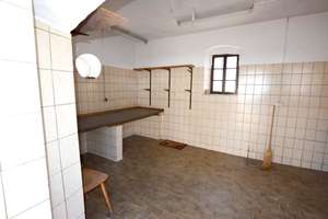 Einzigartiges, besonderes Anwesen: 1-2 FH, Scheune, Garten, Hof, Balkone – Die vollständige Adresse der Immobilie erhältst du vom Anbieter., 63695 Glauburg – Vorschaubild 47