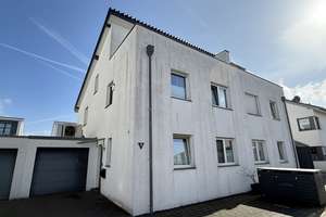 Familienglück in ruhiger Lage – modernes Haus mit viel Platz! – Die vollständige Adresse der Immobilie erhältst du vom Anbieter., 41179 Rheindahlen-Land, Mönchengladbach – Vorschaubild 25