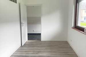 Renovierte 3-Zimmer-Wohnung mit Balkon – Ideal für Paare – Halfengasse 5, 50735 Köln – Vorschaubild 2