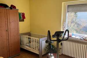 Freistehendes Einfamilienhaus mit ELW und herrlichem Ausblick – Die vollständige Adresse der Immobilie erhältst du vom Anbieter., 97688 Bad Kissingen – Vorschaubild 9