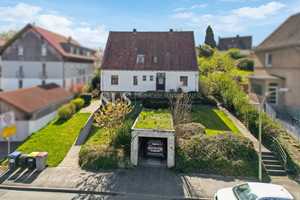 Charmantes Haus in hervorragender Lage mit Gartenidylle und zwei vermieteten Einheiten im DG – Ennepe-Ruhr-Kreis – Vorschaubild 2
