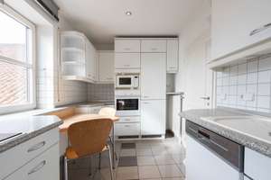 Altes Westviertel: 3-4 Zimmer-Wohnung mit Dachterrasse – Die vollständige Adresse der Immobilie erhältst du vom Anbieter., 85049 Mitte, Ingolstadt – Vorschaubild 7