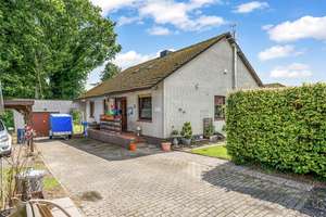 Neuer Preis - Einfamilienhaus mit Garten, Pool und PV Anlage – Die vollständige Adresse der Immobilie erhältst du vom Anbieter., 21745 Hemmoor – Vorschaubild 13