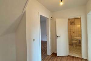 Renovierte 2,5 Zim. Wohnung im Zentrum! – Hindenburgstr. 17, 58095 Mittelstadt, Hagen – Vorschaubild 3
